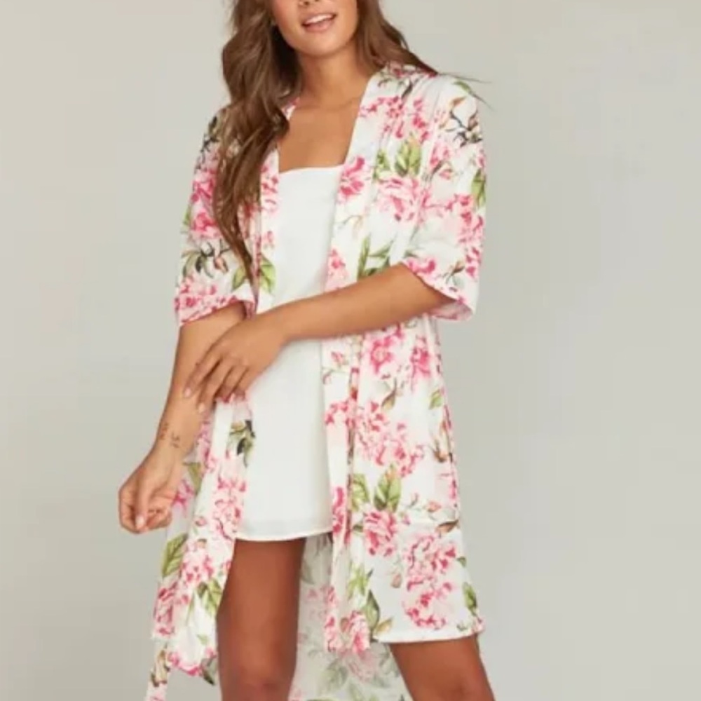 Show me your mumu rose robe